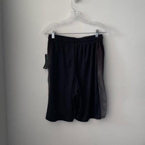 Real Essential Shorts - Picture 4 of 6